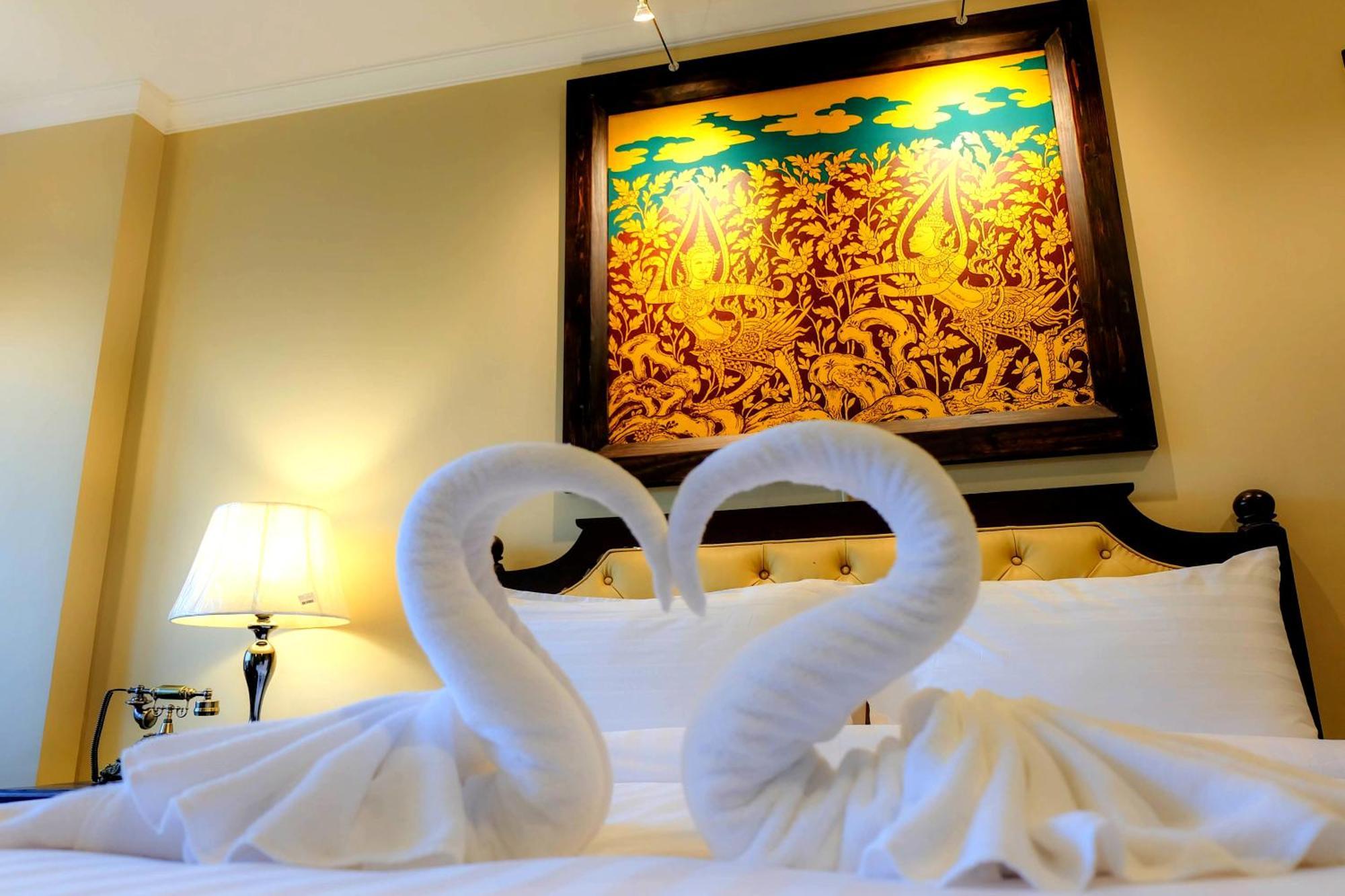 Siri Heritage Bangkok Hotel - Sha Extra Plus Rom bilde